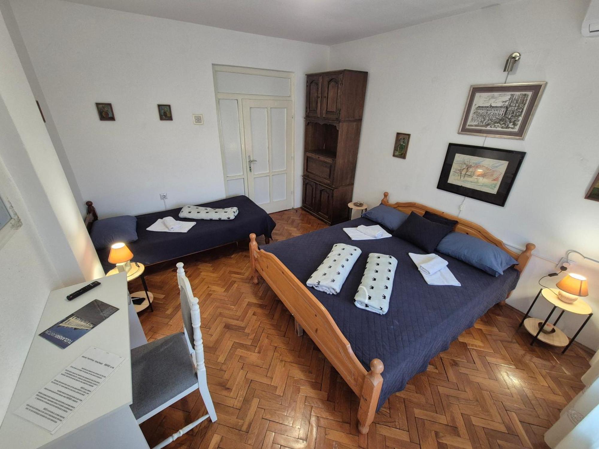 Prenociste Chardak Hotell Tuzla Eksteriør bilde